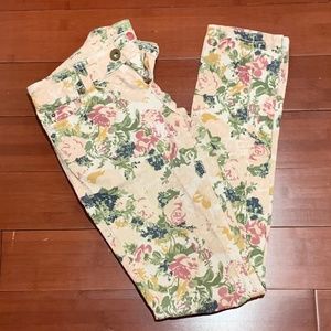 1st Kiss Floral Pants